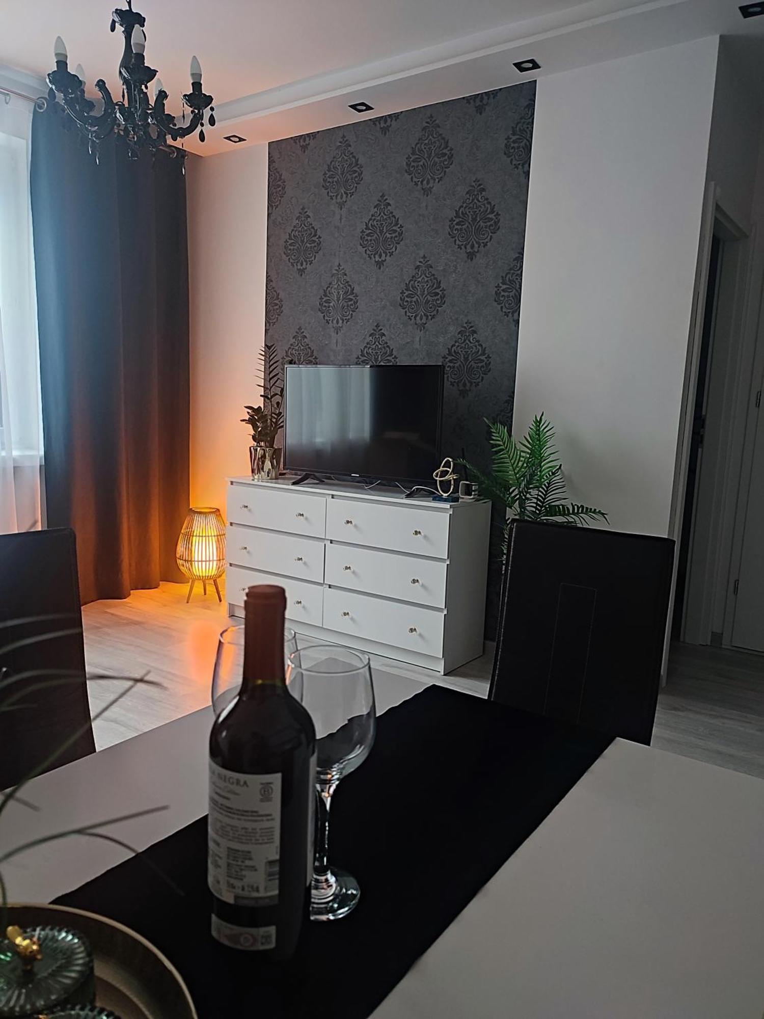Apartament Lux W Centrum Konina Konin  Esterno foto